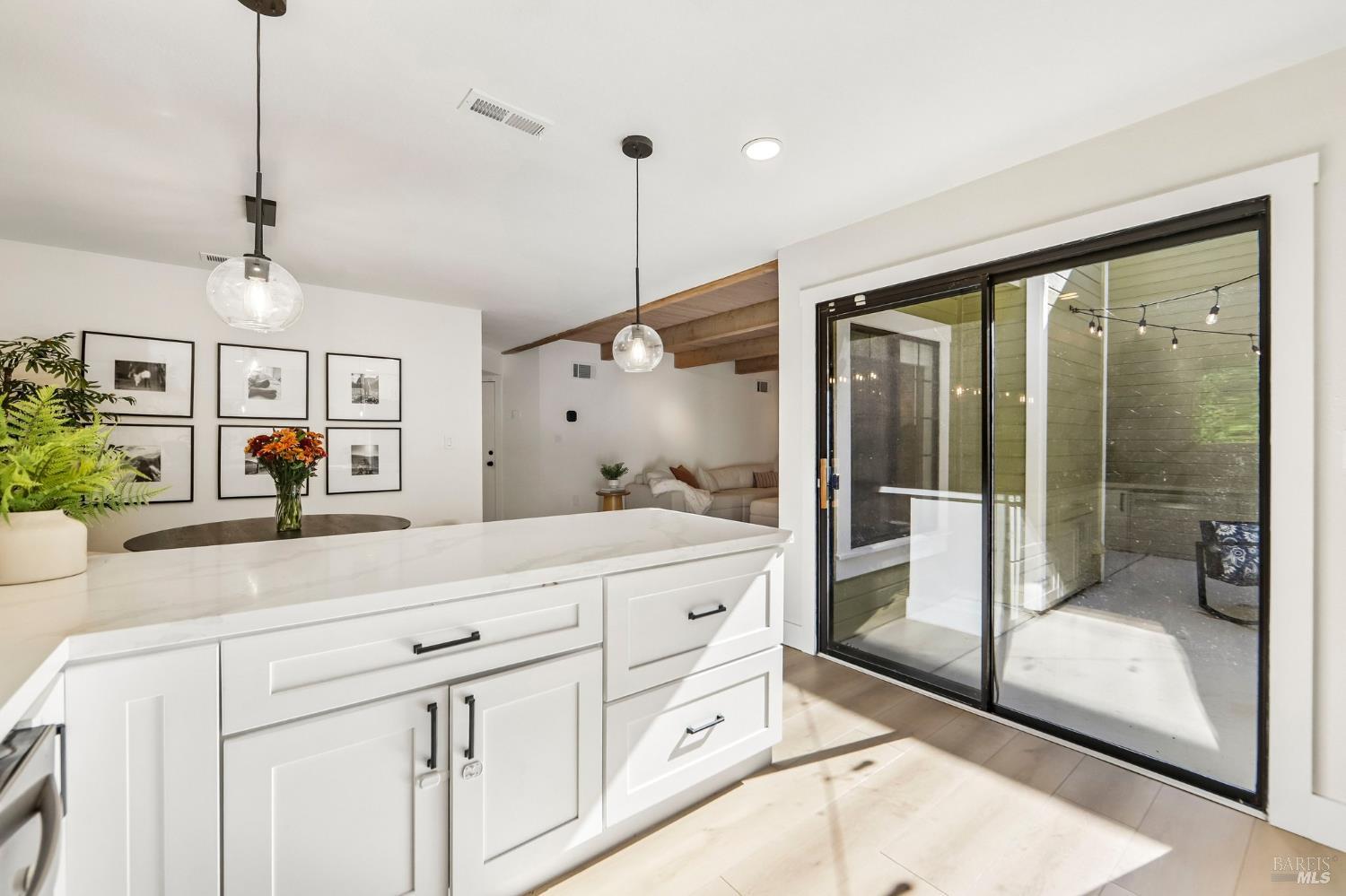 2101 Henry Avenue Pinole CA 94564