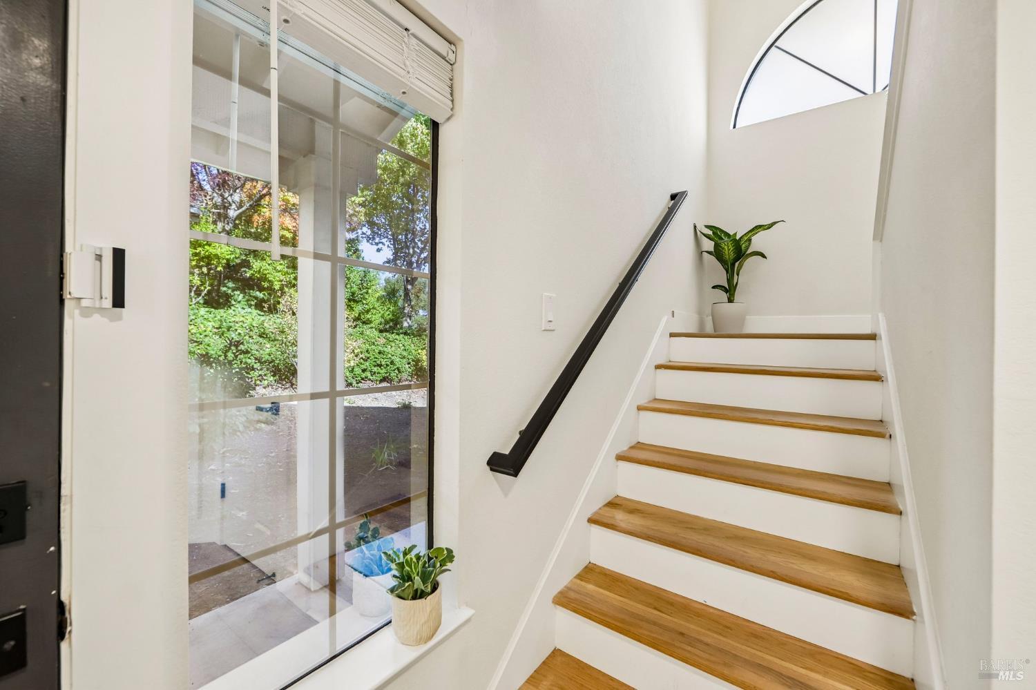 2101 Henry Avenue Pinole CA 94564