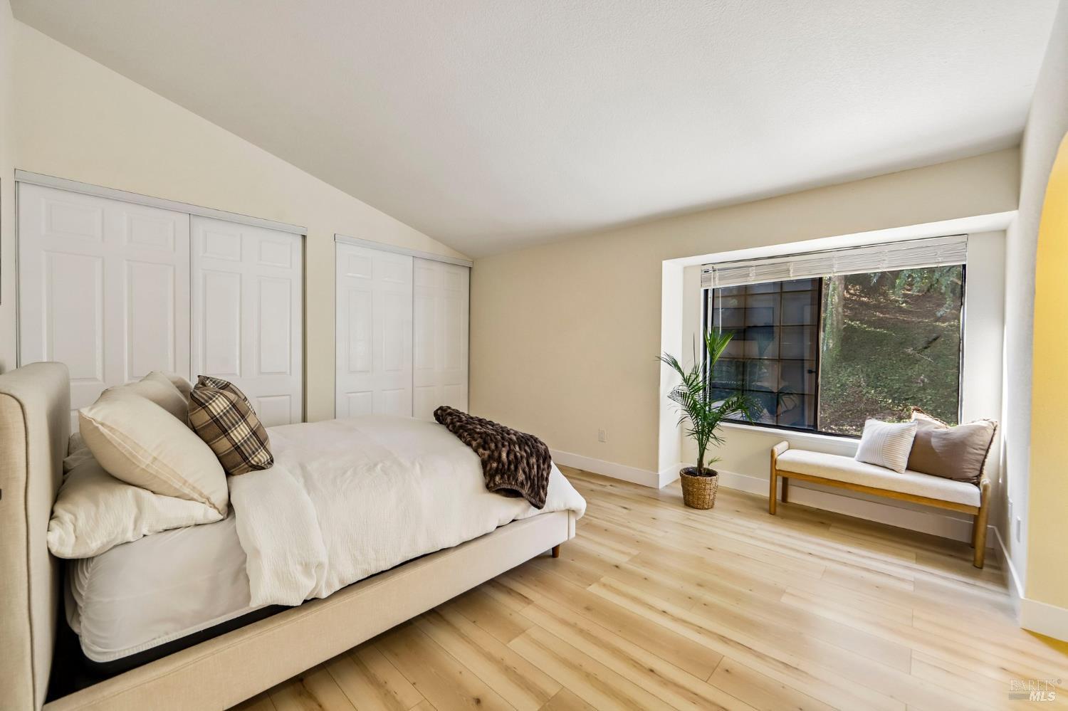 2101 Henry Avenue Pinole CA 94564