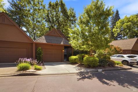 3306 Parker Hill Road Santa Rosa CA 95404