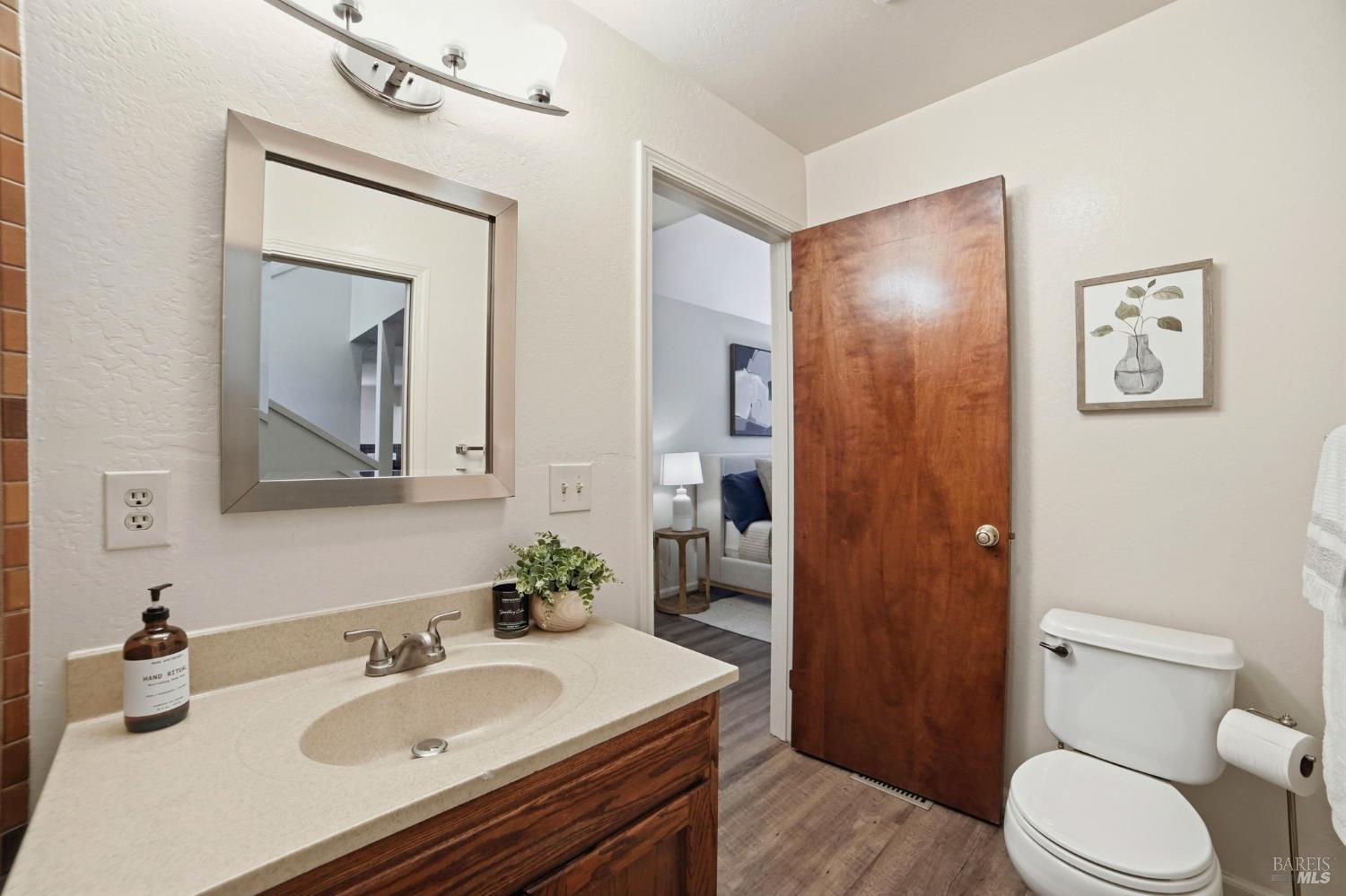 3306 Parker Hill Road Santa Rosa CA 95404