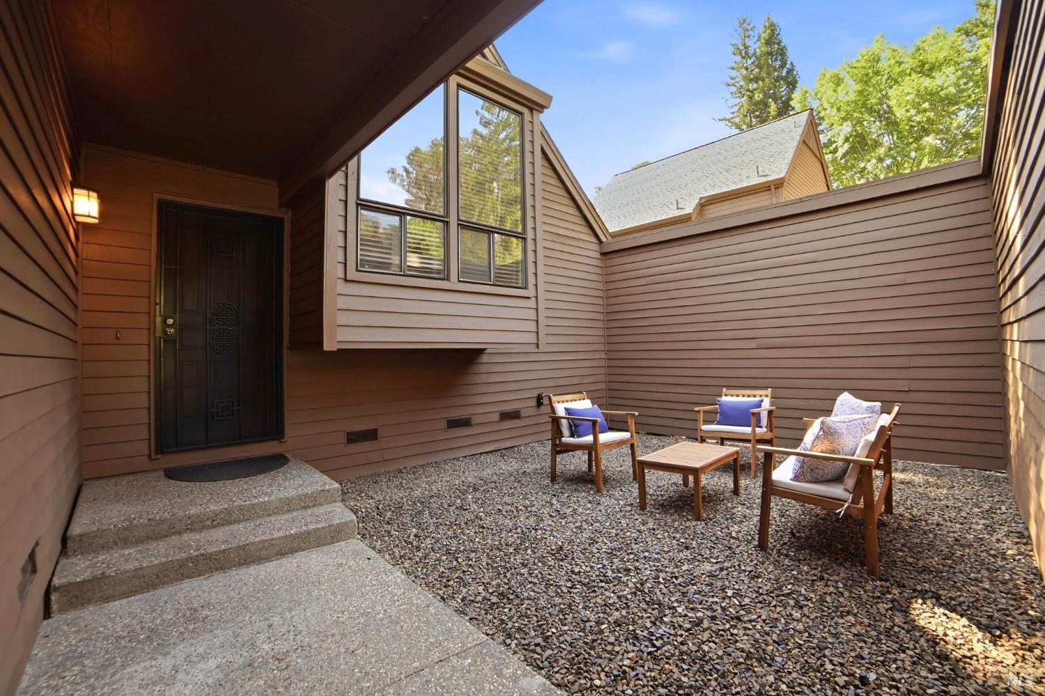 3306 Parker Hill Road Santa Rosa CA 95404