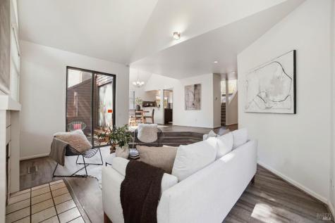 3306 Parker Hill Road Santa Rosa CA 95404