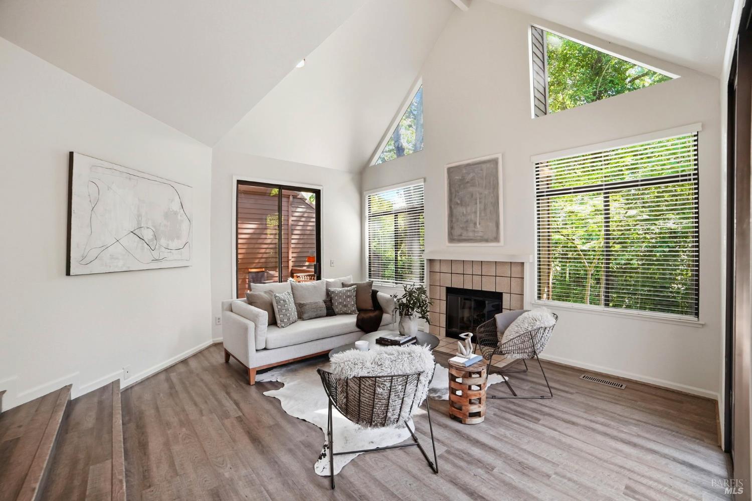 3306 Parker Hill Road Santa Rosa CA 95404