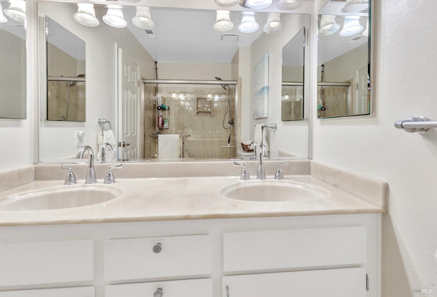 1770 London Drive Benicia CA 94510