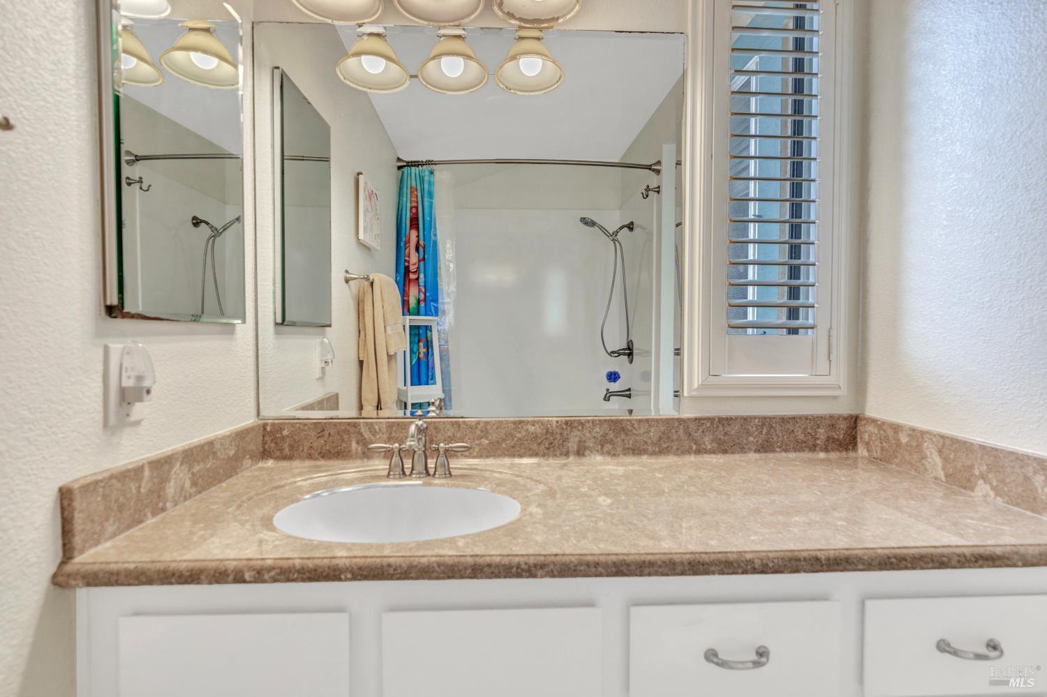 1770 London Drive Benicia CA 94510