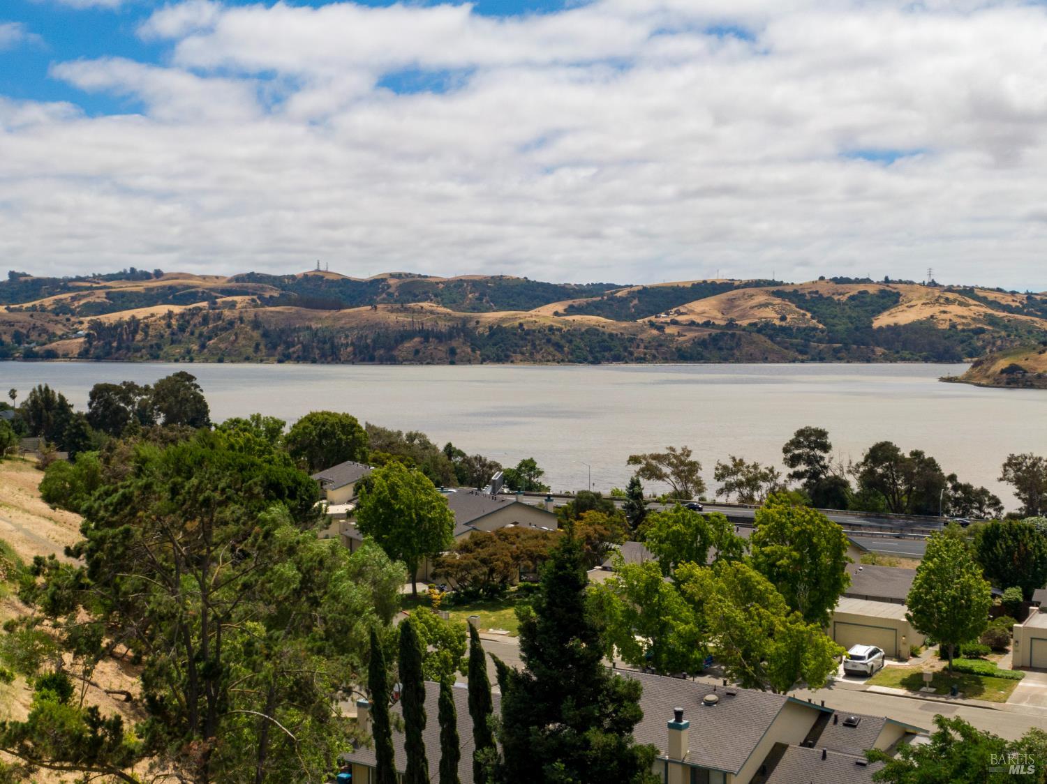 1770 London Drive Benicia CA 94510