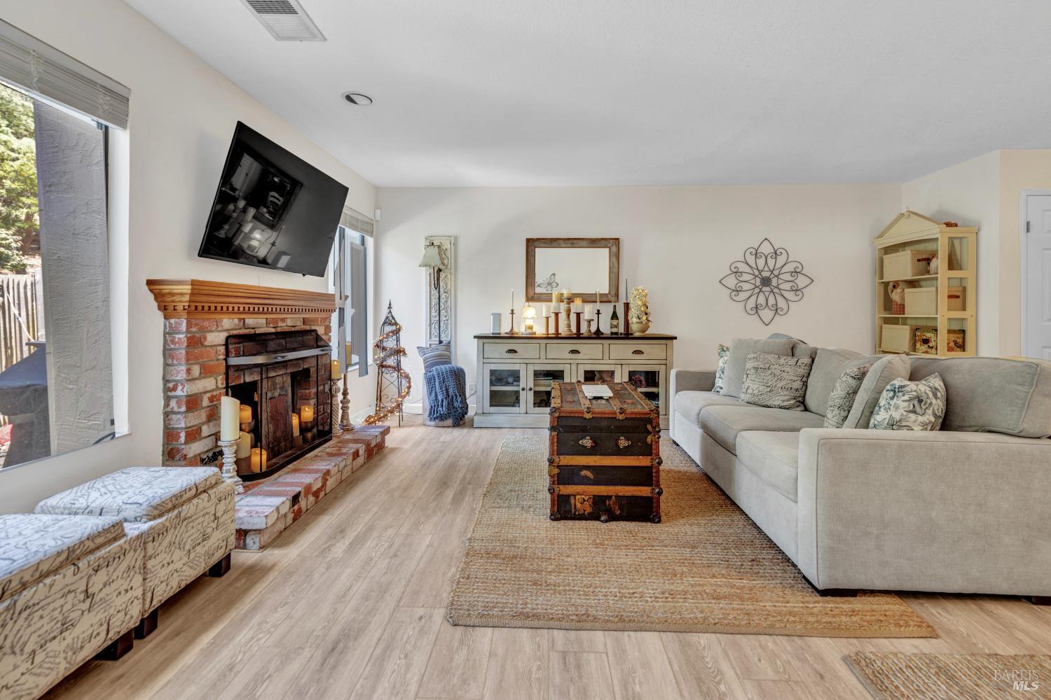 1770 London Drive Benicia CA 94510