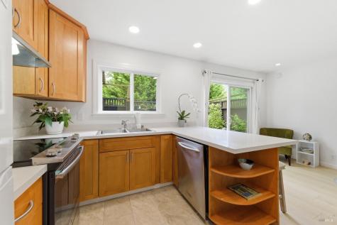 1411 Casa Buena Drive Corte Madera CA 94925