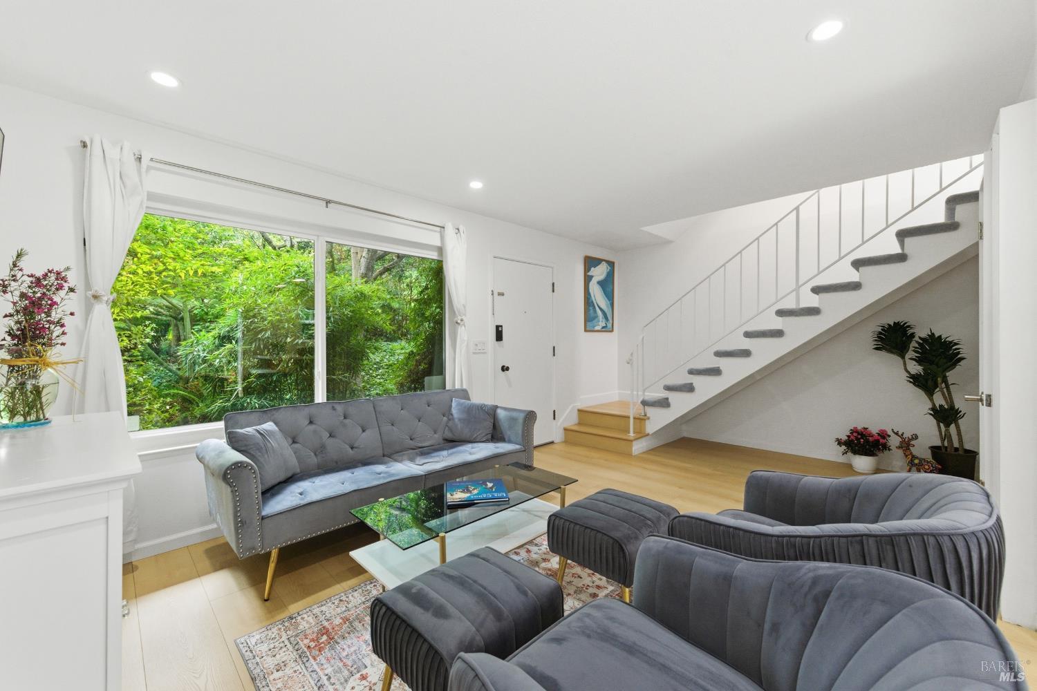 1411 Casa Buena Drive Corte Madera CA 94925