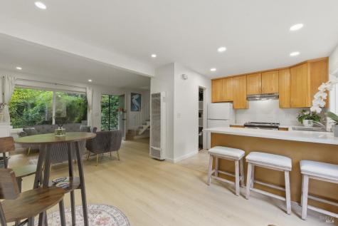 1411 Casa Buena Drive Corte Madera CA 94925