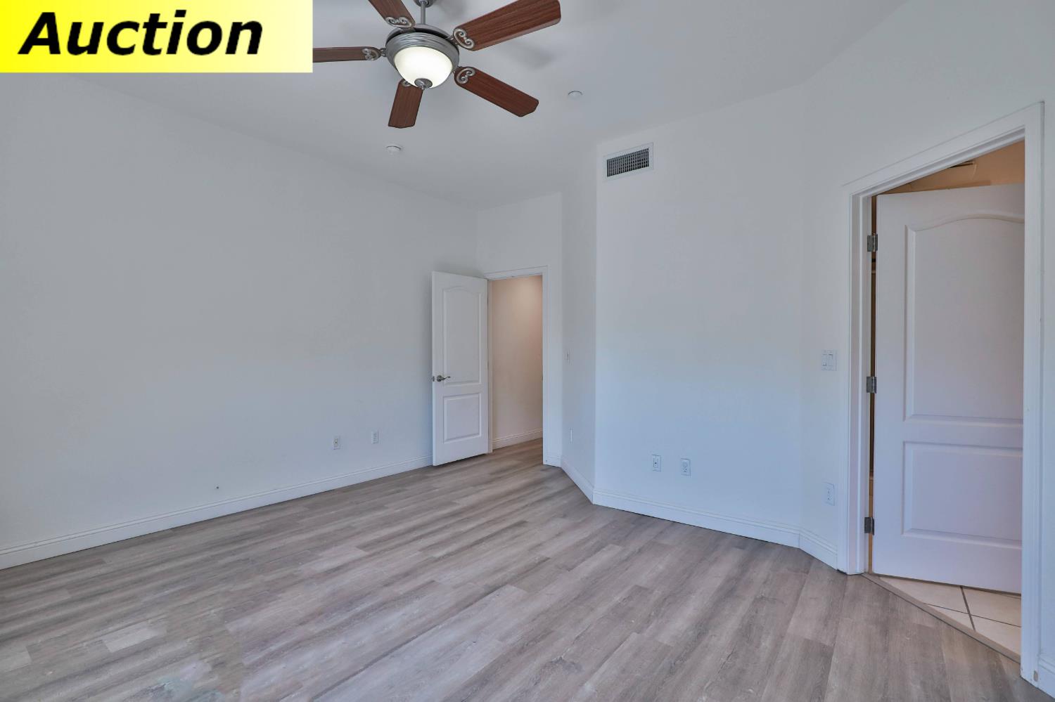 5132 El Camino Avenue Carmichael CA 95608