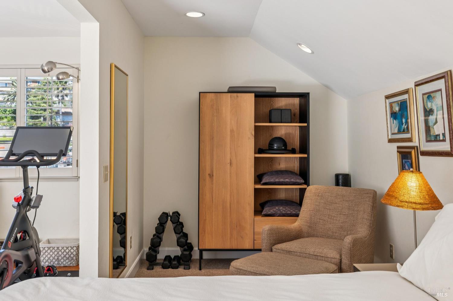 24 Mooring Road San Rafael CA 94901