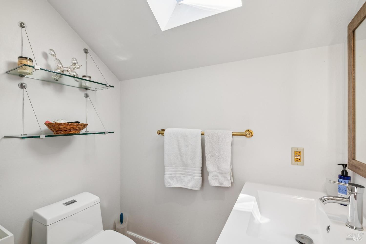 24 Mooring Road San Rafael CA 94901
