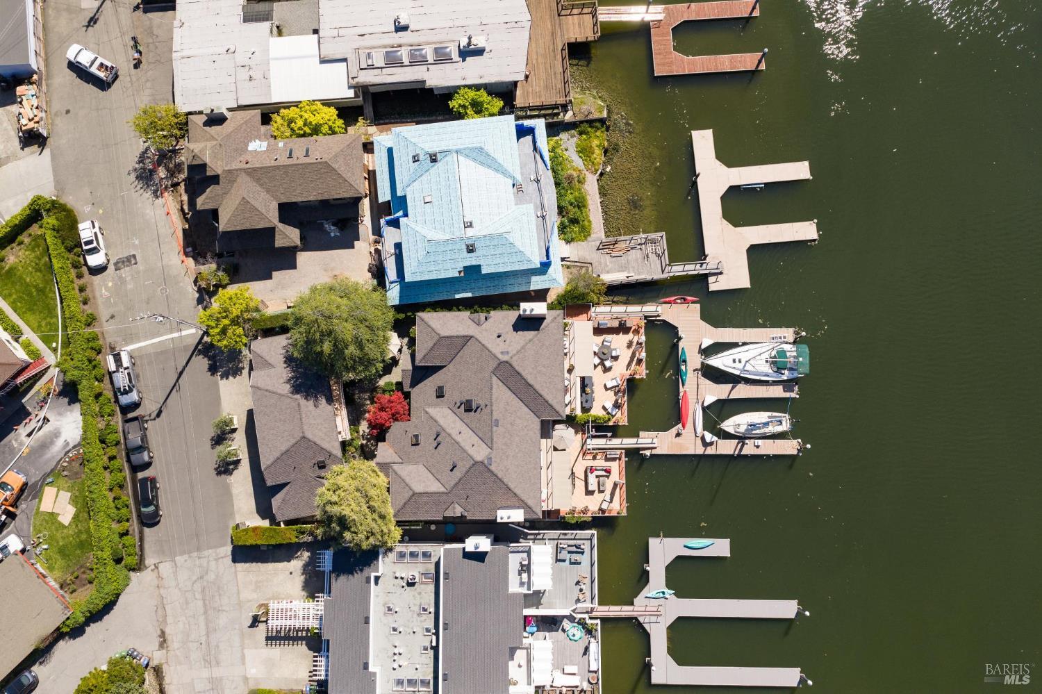24 Mooring Road San Rafael CA 94901