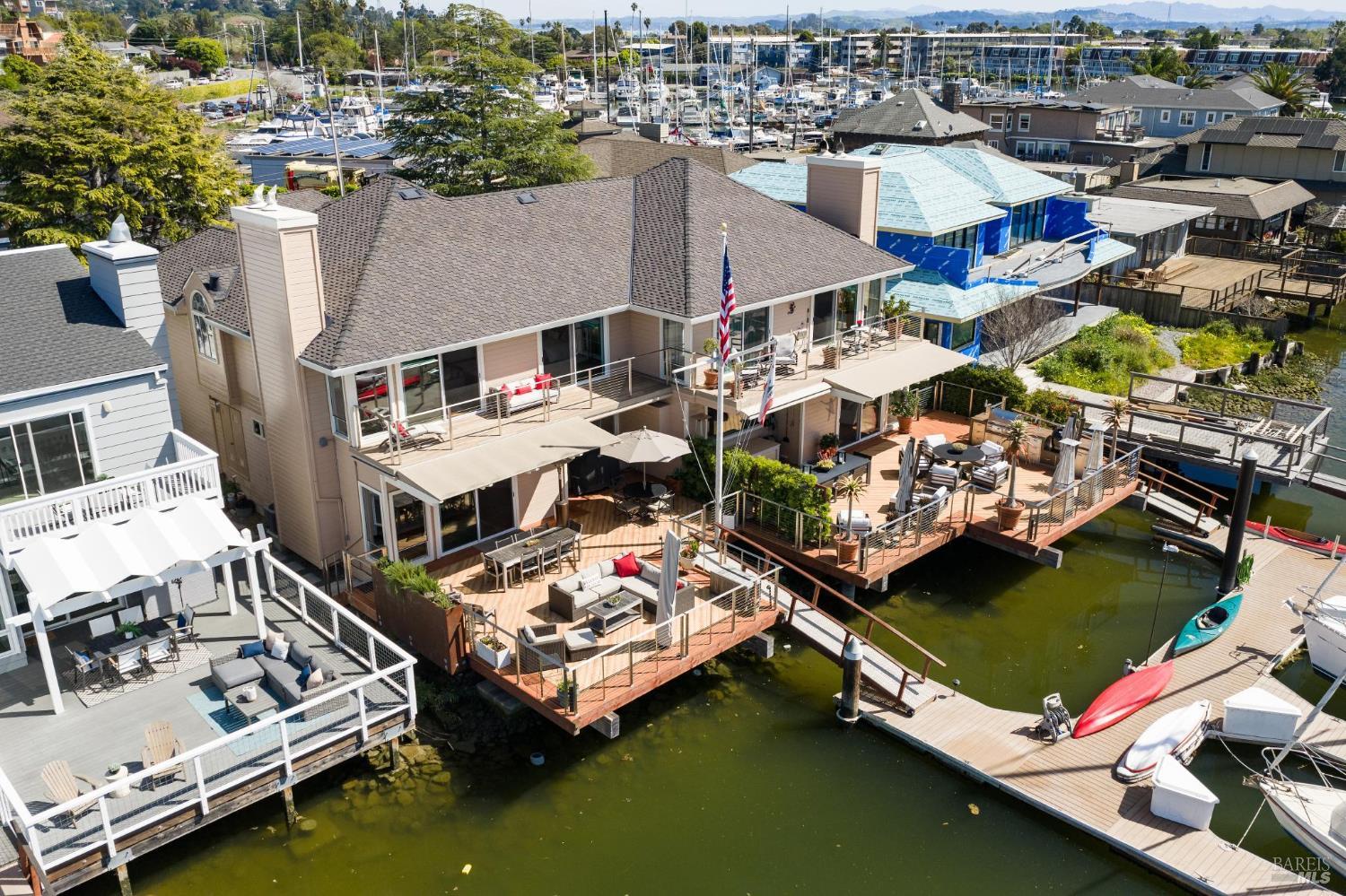 24 Mooring Road San Rafael CA 94901