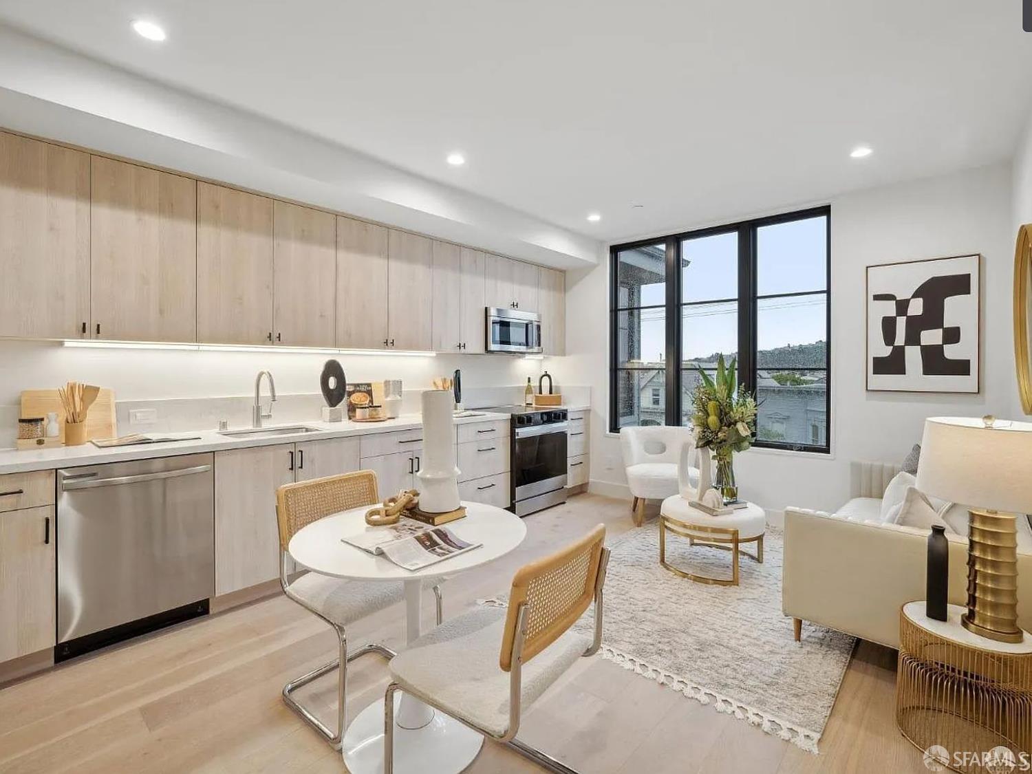986 S Van Ness Avenue San Francisco CA 94110