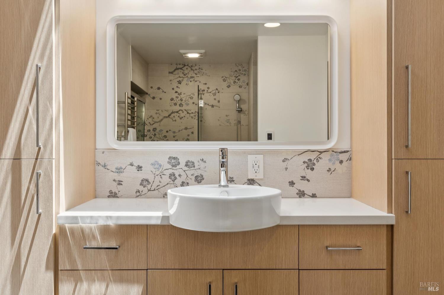 1045 Susan Way Novato CA 94947