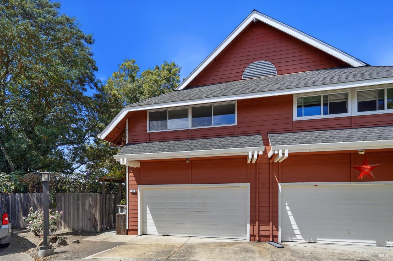 38 Meadowbrook Court Cotati CA 94931
