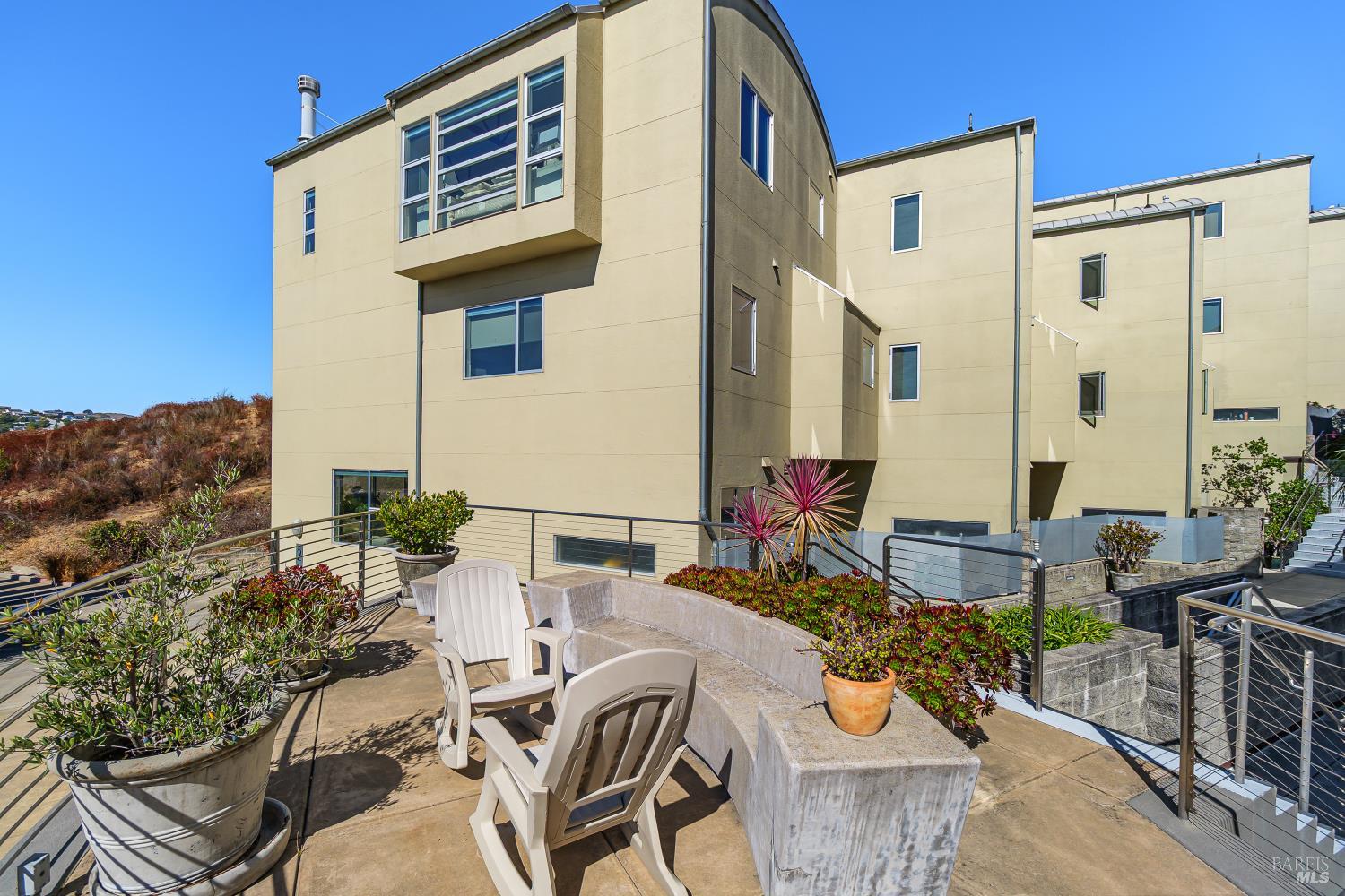 50 Cresta Drive San Rafael CA 94903