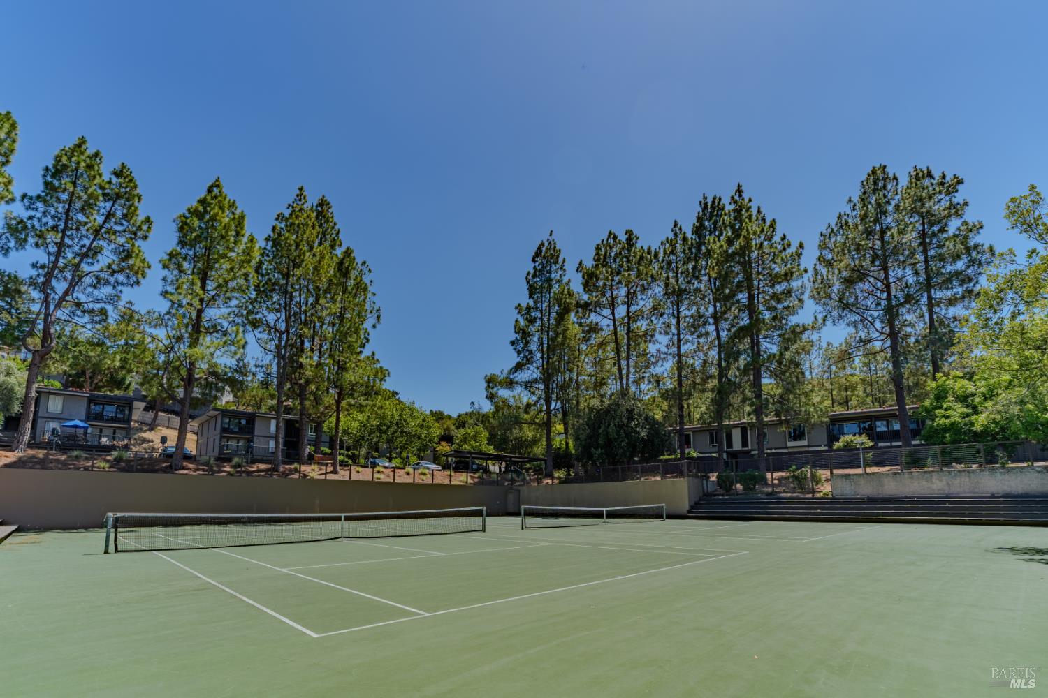 112 Surrey Lane San Rafael CA 94903