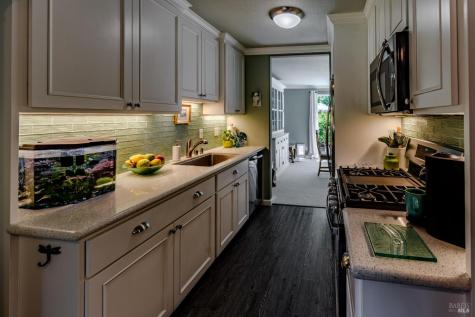112 Surrey Lane San Rafael CA 94903