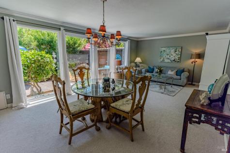 112 Surrey Lane San Rafael CA 94903