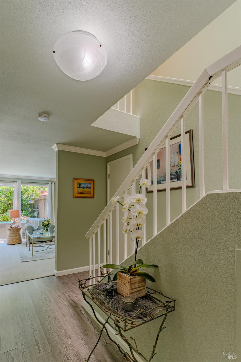 112 Surrey Lane San Rafael CA 94903