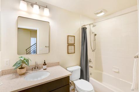 486 1st Street Petaluma CA 94952