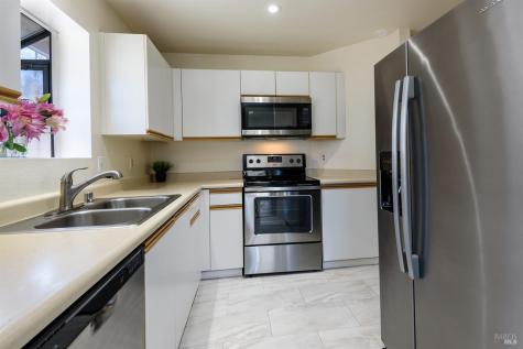 439 Mission Boulevard Santa Rosa CA 95409