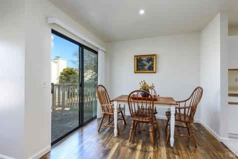 439 Mission Boulevard Santa Rosa CA 95409