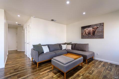 439 Mission Boulevard Santa Rosa CA 95409