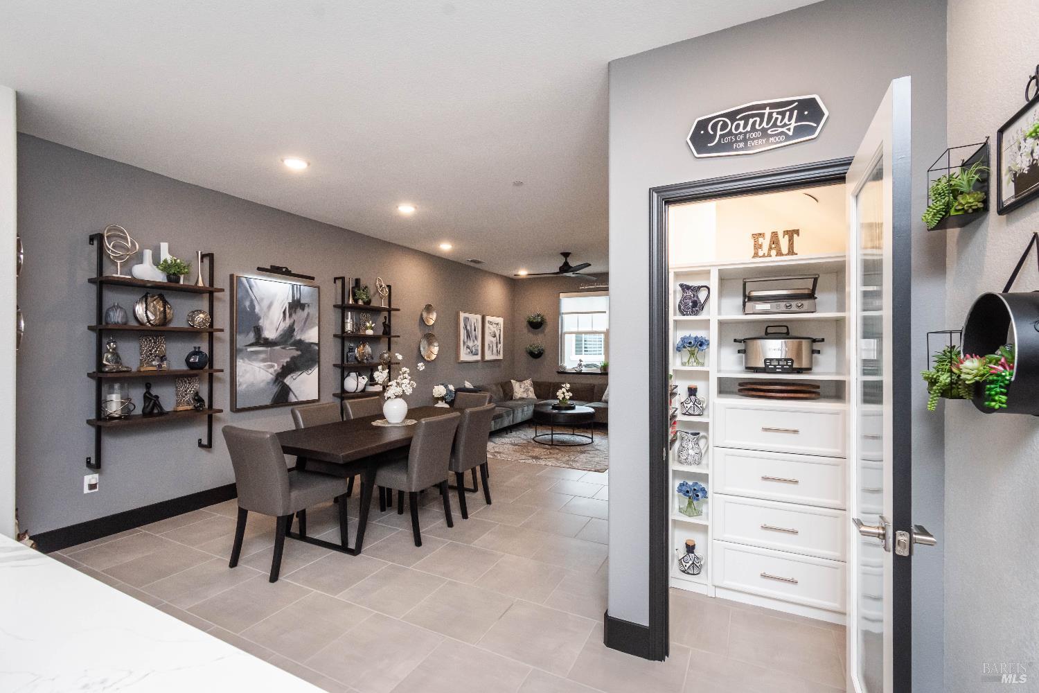 324 Pear Tree Terrace Napa CA 94558
