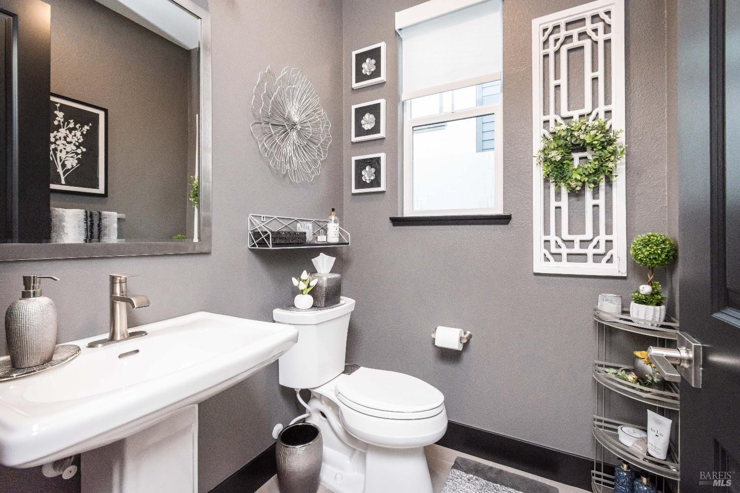 324 Pear Tree Terrace Napa CA 94558