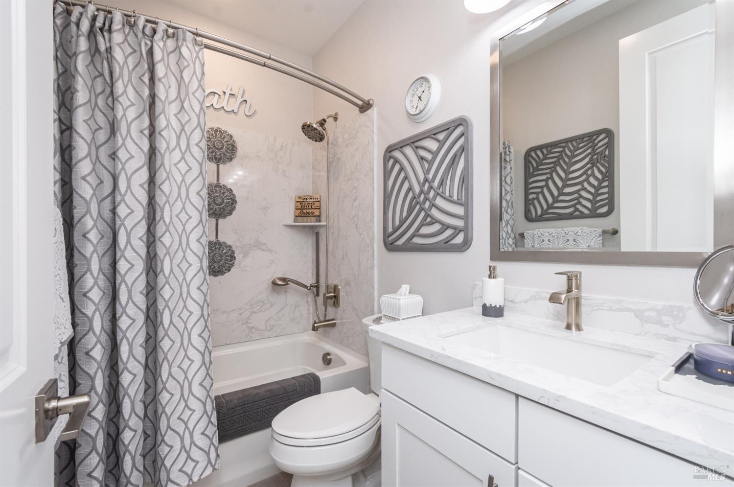 324 Pear Tree Terrace Napa CA 94558
