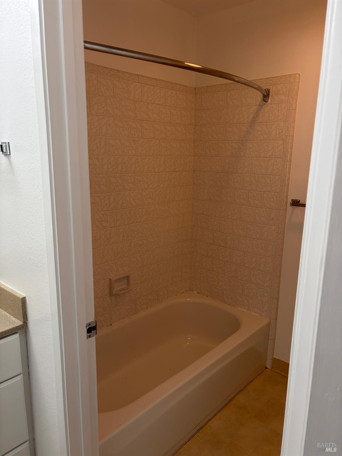 81 Scottsdale Way Novato CA 94947