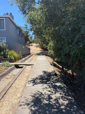 81 Scottsdale Way Novato CA 94947