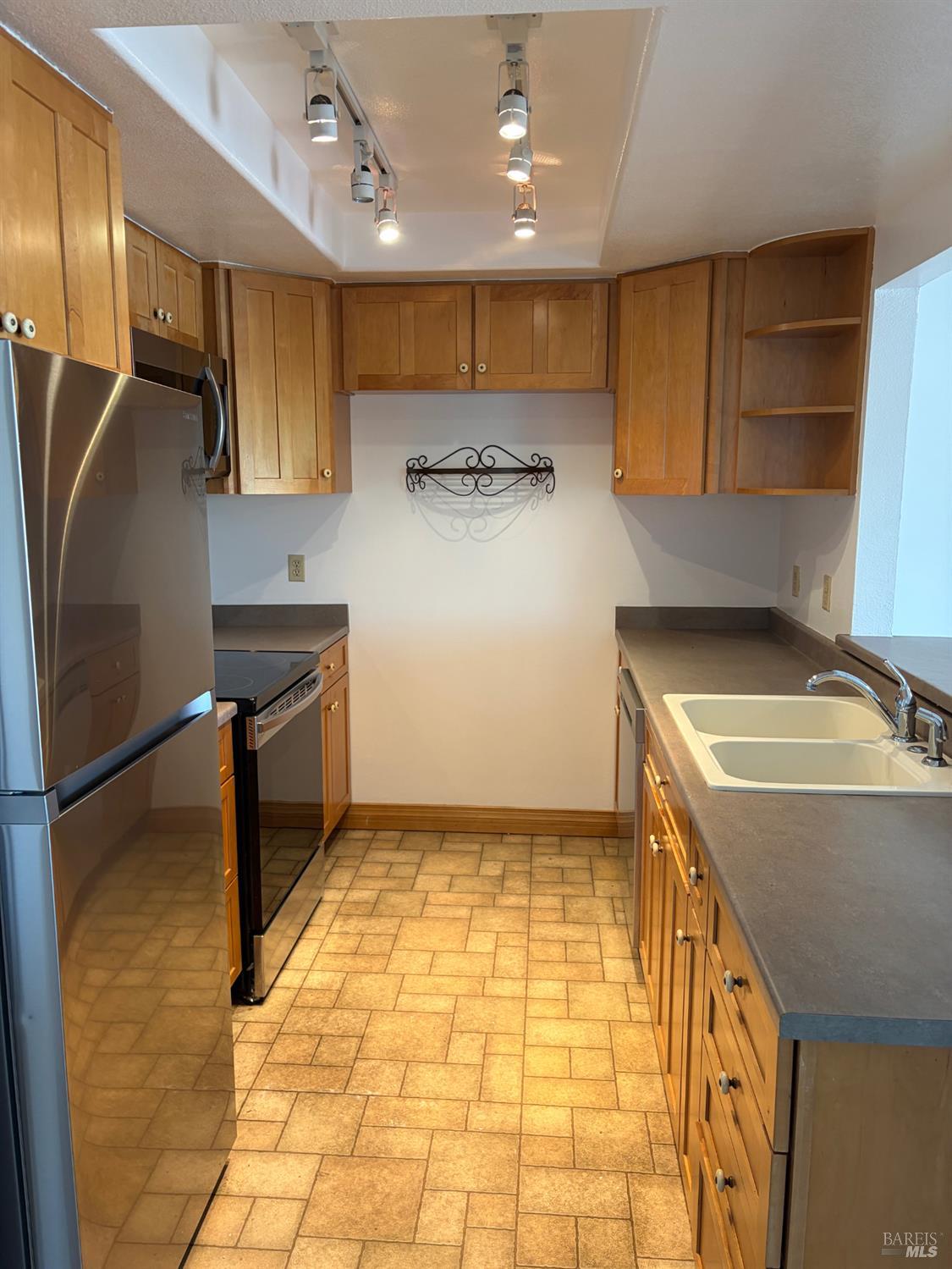 81 Scottsdale Way Novato CA 94947