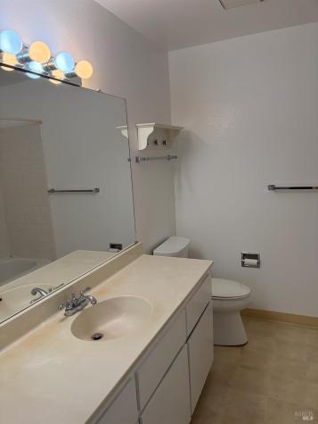 81 Scottsdale Way Novato CA 94947