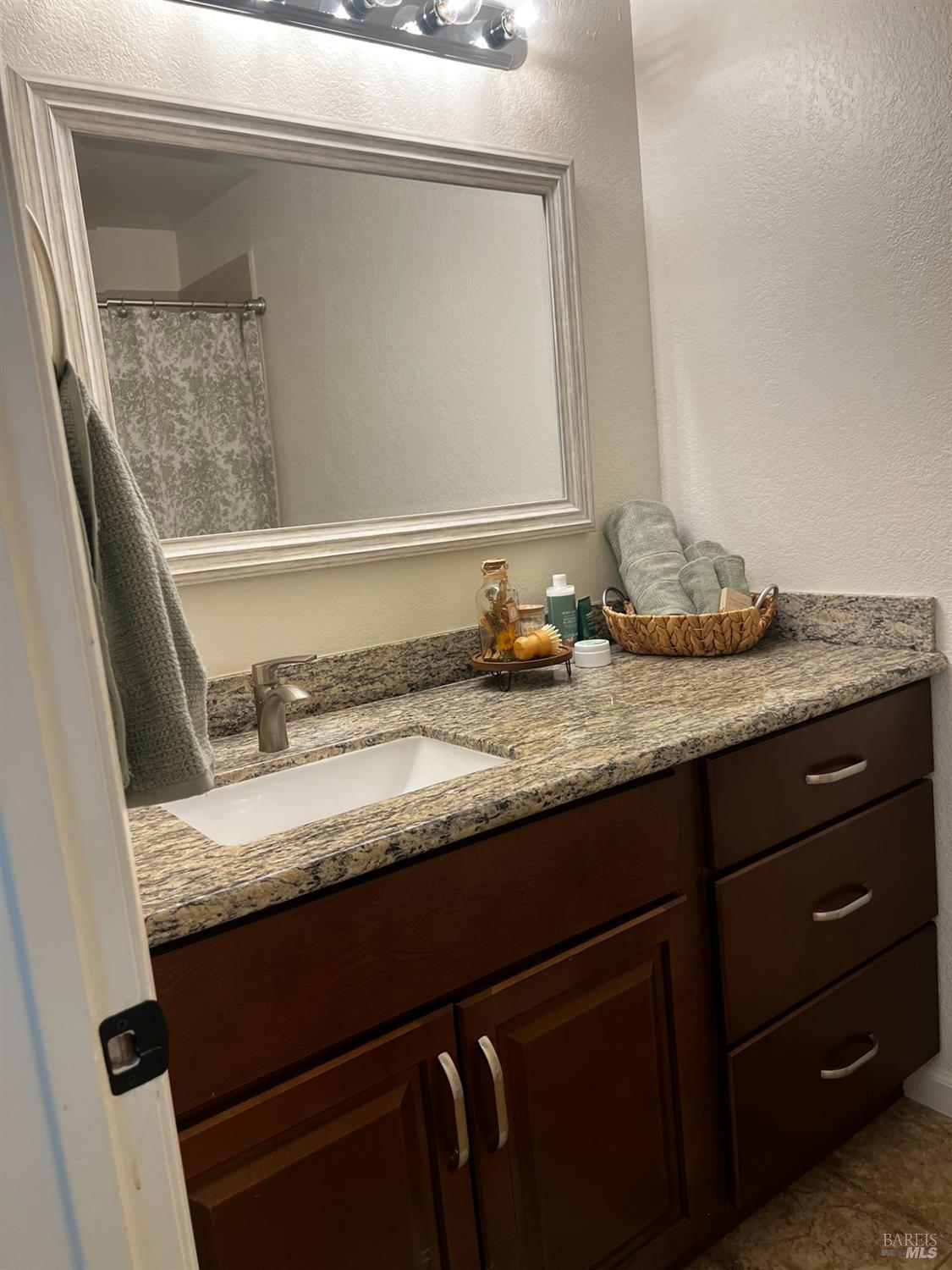 1801 Marshall Road Vacaville CA 95687