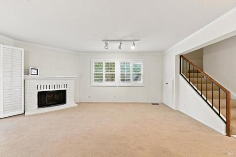 96 Firestone Way Santa Rosa CA 95409