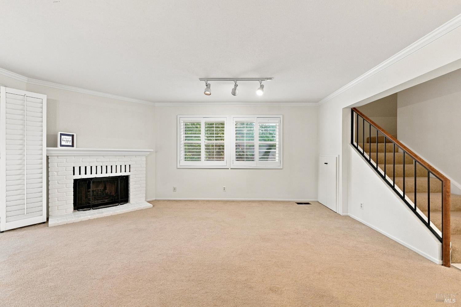 96 Firestone Way Santa Rosa CA 95409