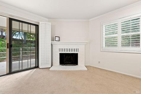 96 Firestone Way Santa Rosa CA 95409