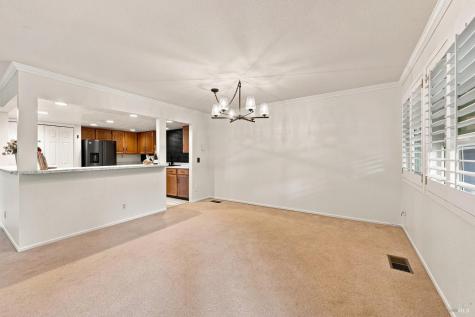 96 Firestone Way Santa Rosa CA 95409
