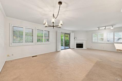 96 Firestone Way Santa Rosa CA 95409