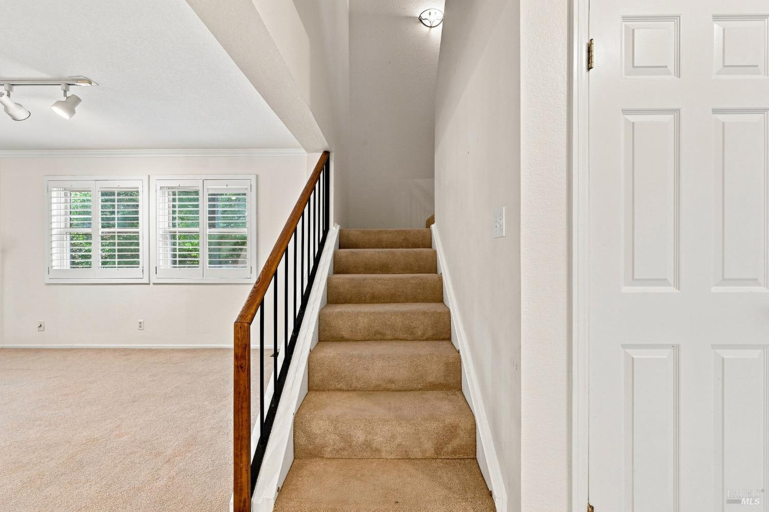 96 Firestone Way Santa Rosa CA 95409
