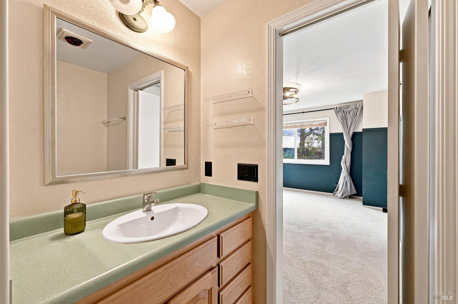 96 Firestone Way Santa Rosa CA 95409