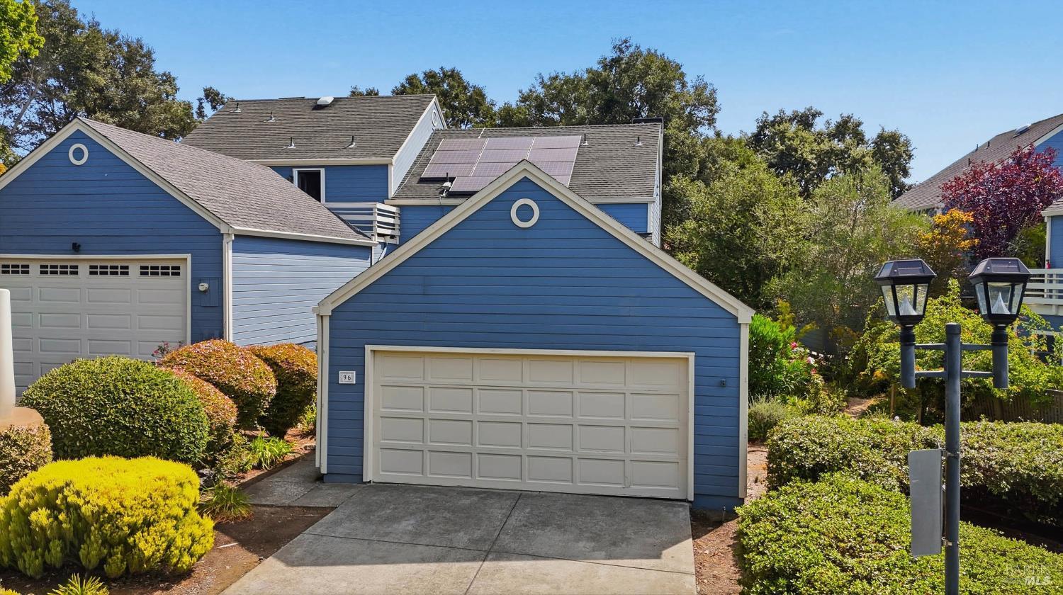 96 Firestone Way Santa Rosa CA 95409
