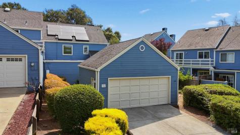 96 Firestone Way Santa Rosa CA 95409