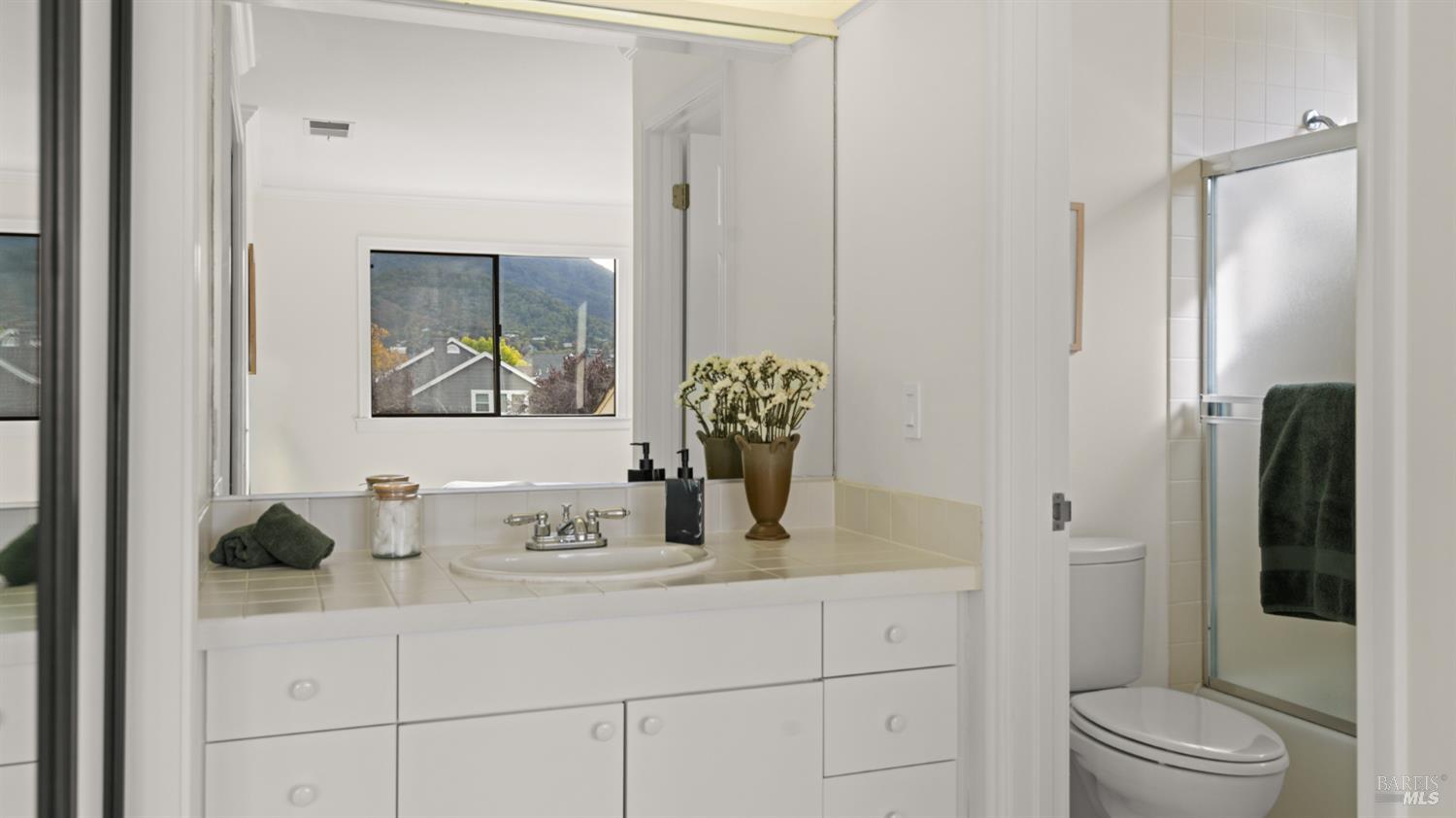 12 Drakes View Circle Greenbrae CA 94904